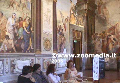 Sala di Giovanni da San Giovanni di Palazzo Pitti durante la conferenza stampa